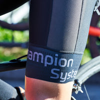 Apexインドアビブショーツ