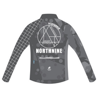 Techウィンドジャケット